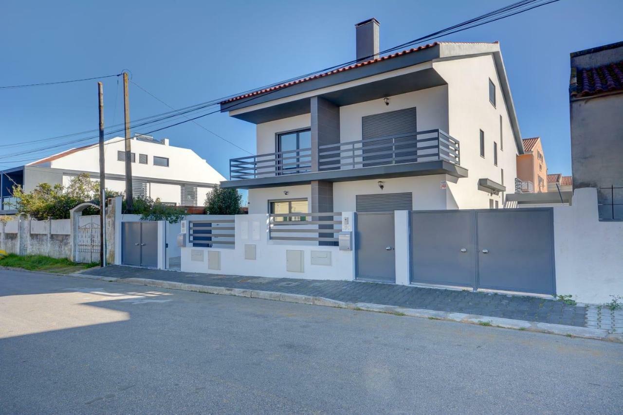 Summer Holiday Fernao Ferro Exterior photo